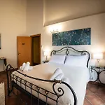 Casa Fiore Del Borgo 3*