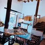 Casa Fiore Del Borgo Guest house 3*