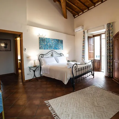 Casa Fiore Del Borgo Guest house