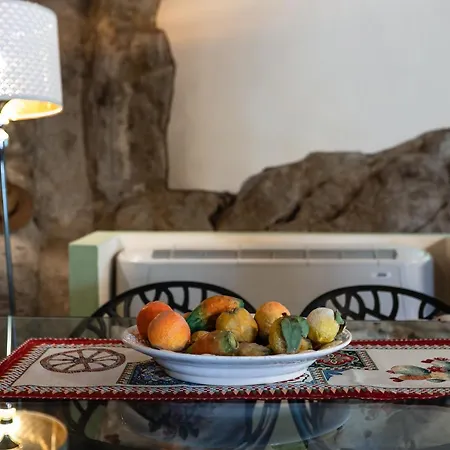 Casa Fiore Del Borgo Guest house Castiglione De Sicilia